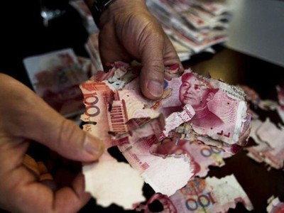 60.000 nhân dân tệ bị mối ăn nham nhở